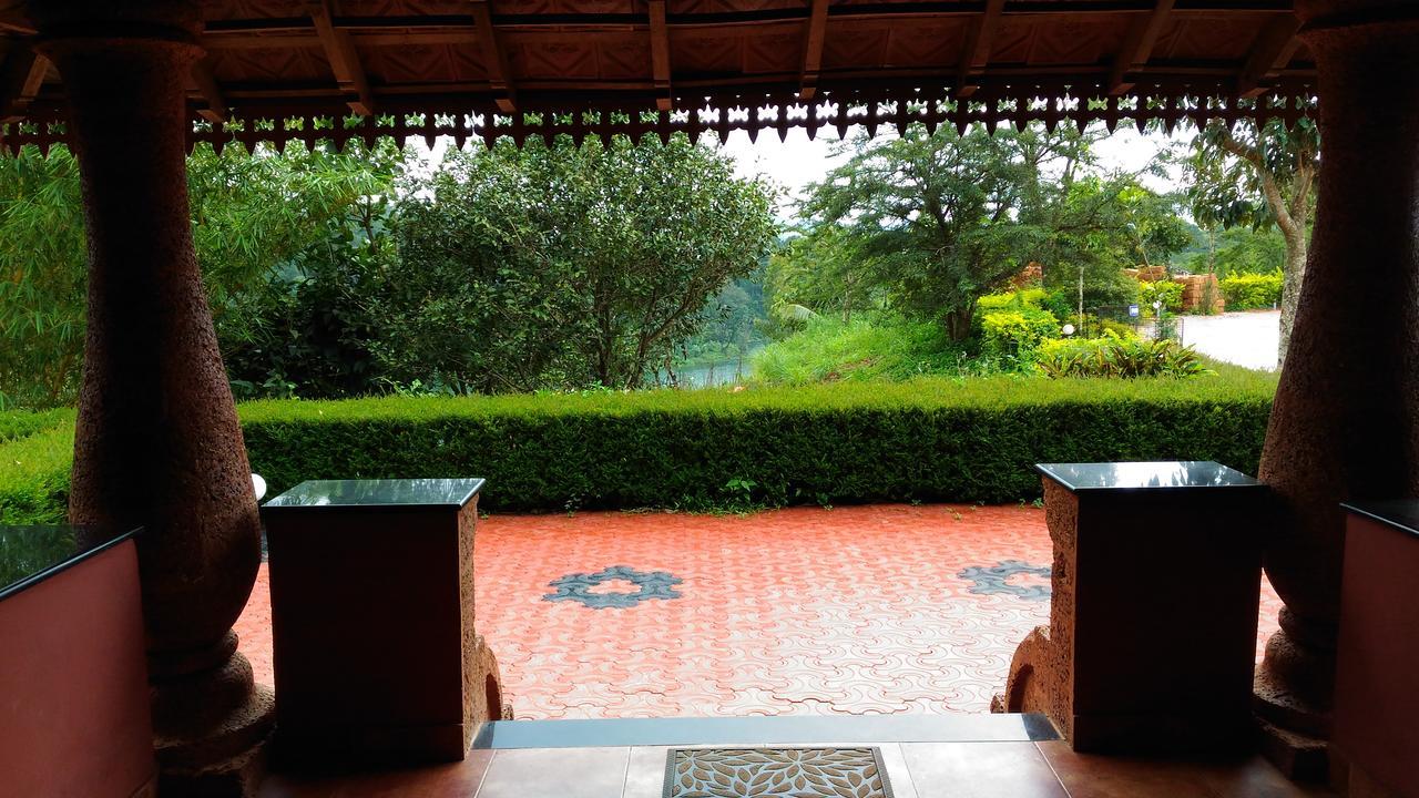 Banasura Island Resort Tariyod Экстерьер фото